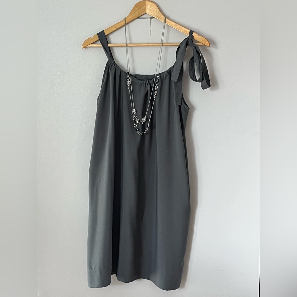 Women’s Old Navy Gray Asymmetrical Adjustable Tie Front With Pockets Mini Dress